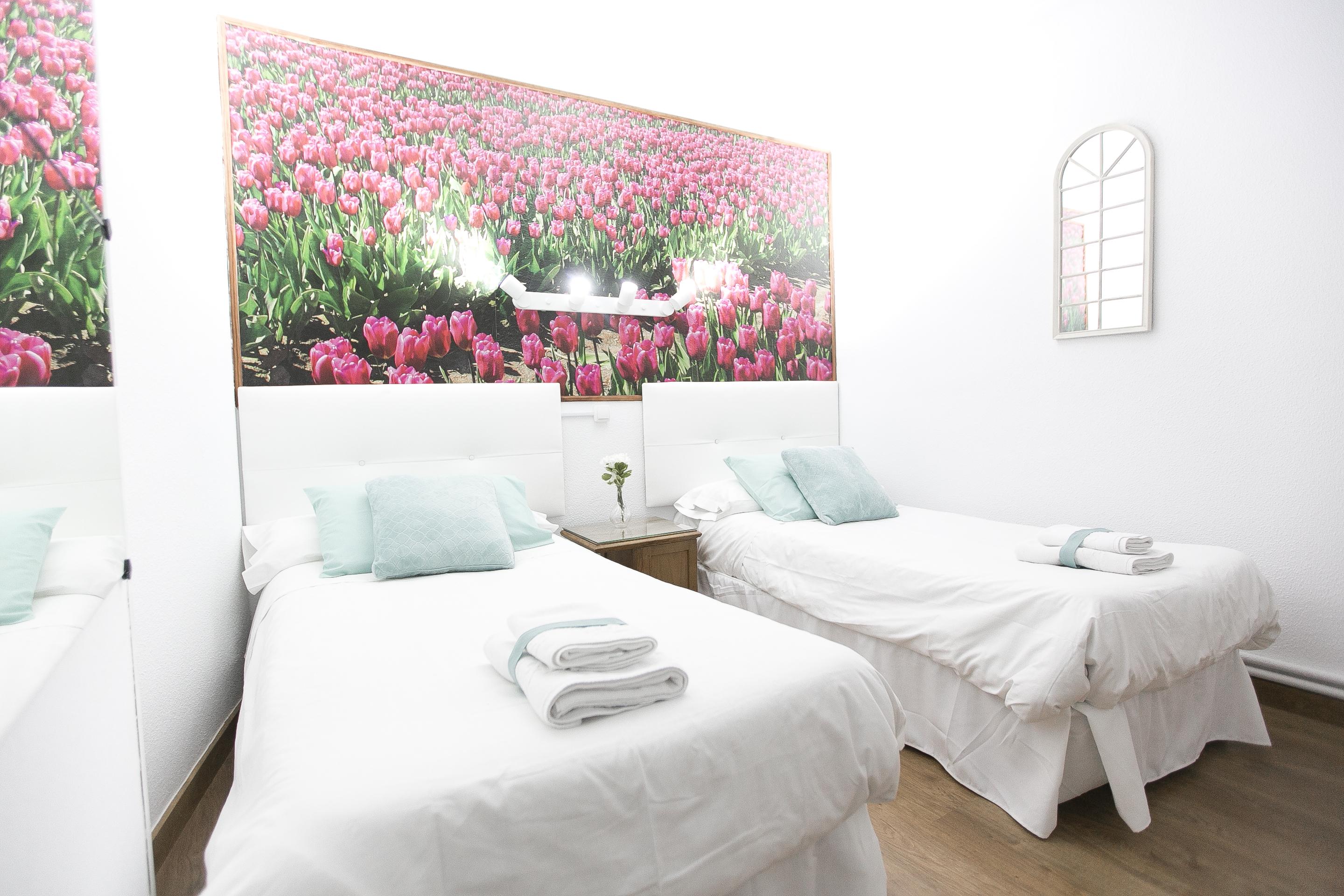 Ch La Banezana Hotel Madrid Eksteriør billede